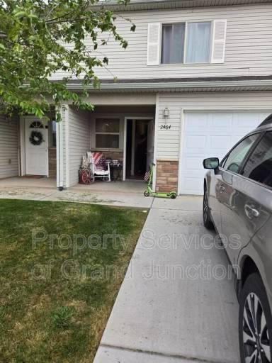 Main picture of 2464 Ajay Ave