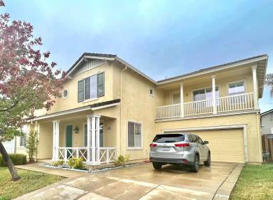 Main picture of 330 Mendocino Way