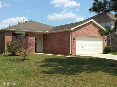 Main picture of 21910 Holly Branch Dr
