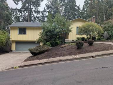 Main picture of 558 Princess Ave