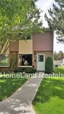 Main picture of 922 McKinley Ave