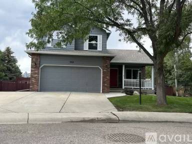 Main picture of 305 E 41st Ct