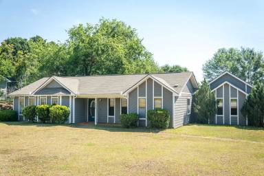 Main picture of 10900 County Road 1