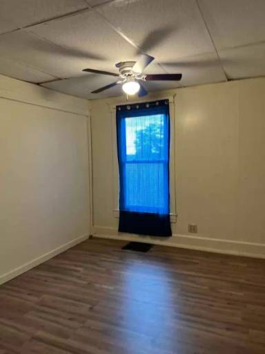 Main picture of 1400 Shingo Ave