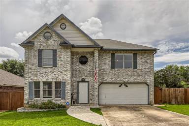 Main picture of 16130 Walnut Creek Dr