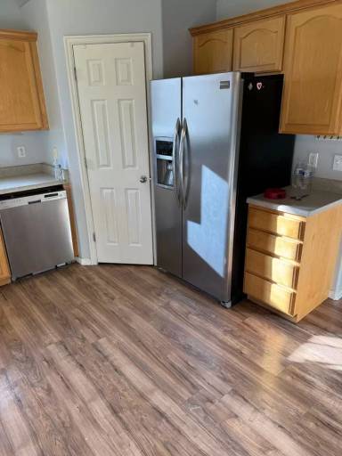 Main picture of 7884 N Apache Ln