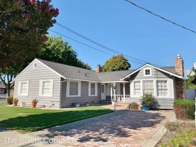 Main picture of 750 B St