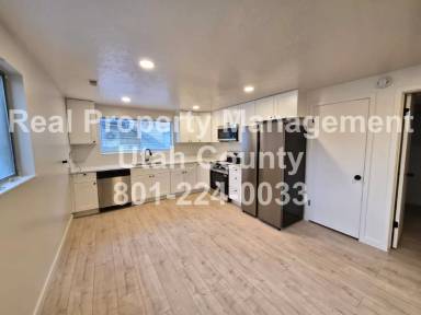 Main picture of 1148 W 100 N