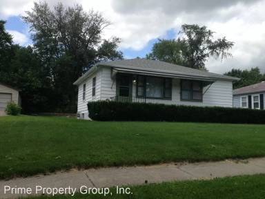 Main picture of 1604 W John St