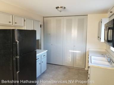 Main picture of 6258 Gunderson Blvd