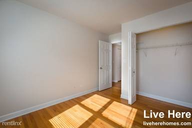 Main picture of 6439 N Damen Ave