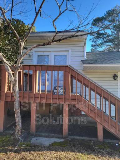 Main picture of 2205 Yow Rd