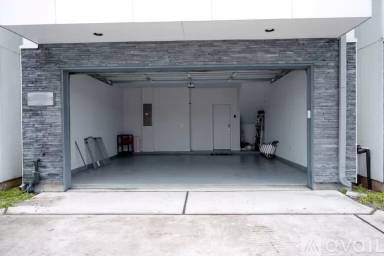 Main picture of 2826 Clay St