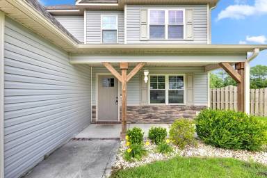 Main picture of 904 Gulf Chase Ct