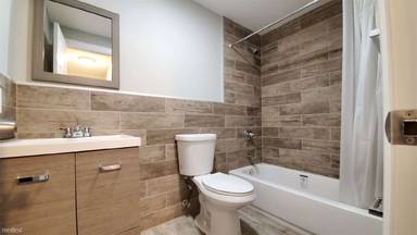 Main picture of 118 Weybosset St