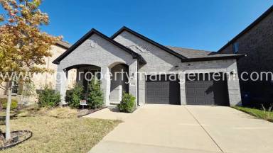 Main picture of 1922 Renwick Dr