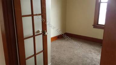 Main picture of 1044 Missouri Ave