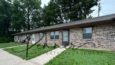Main picture of 101 SW 7th St