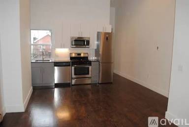 Main picture of 1424 Flatbush Ave