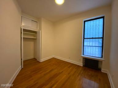 Main picture of 201 E 81st St