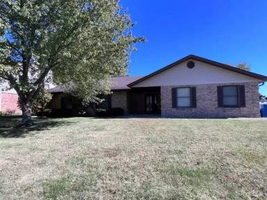 Main picture of 228 Papillon Dr