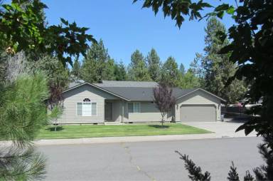 Main picture of 1636 SE Virginia Rd