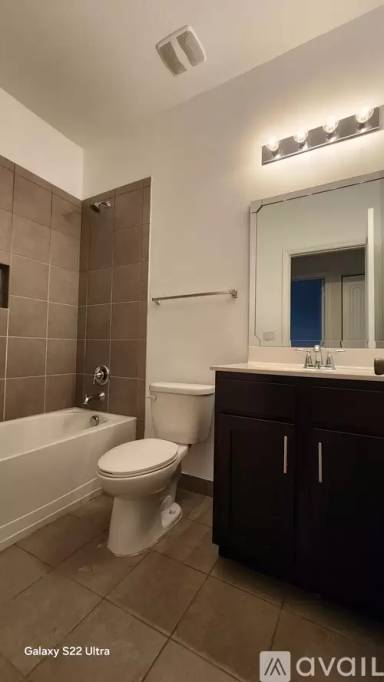 Main picture of 3364 NW 10th Ave