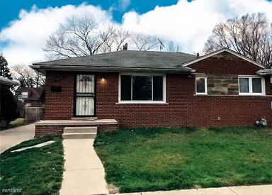 Main picture of 17821 Hoover St