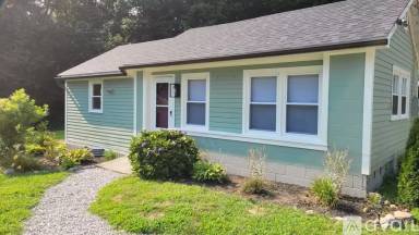 Main picture of 55 River Ln