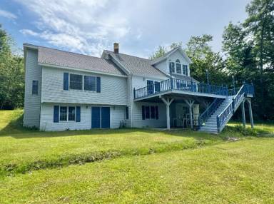 Main picture of 152 Pond Shore Way