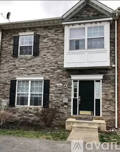 Main picture of 325 S Cleveland Ave