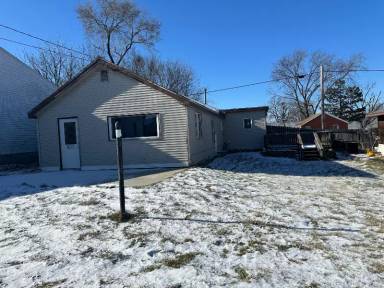 Main picture of 4227 N Boulevard Ave
