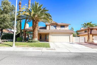 Main picture of 2817 Crystal Cove Dr