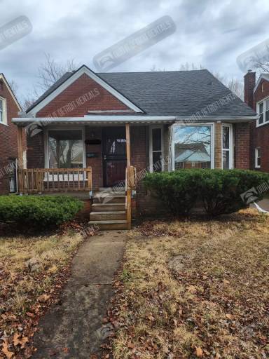 Main picture of 18010 Algonac St