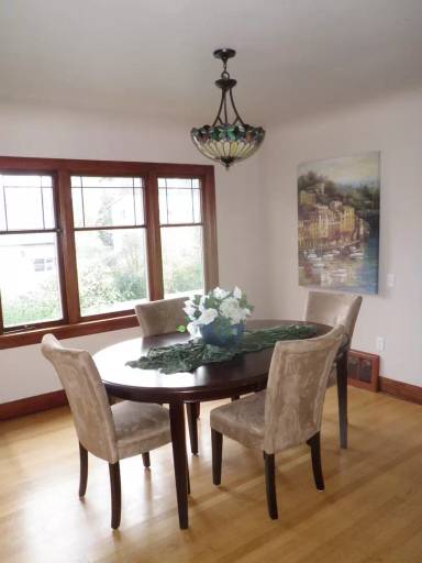 Main picture of 9628 8th Ave NE