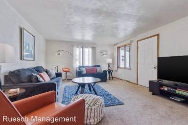 Main picture of 1357 Regal Ave