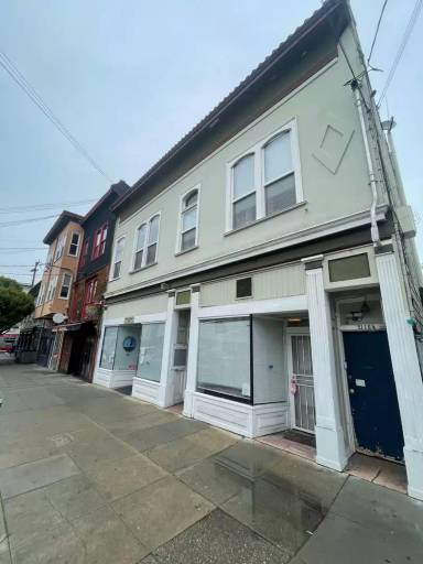 Main picture of 2116 Greenwich St