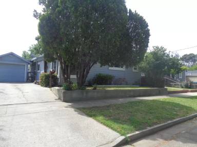 Main picture of 642 B St