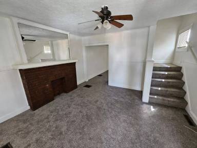 Main picture of 659-661 Hanford St