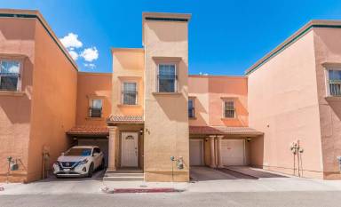 Main picture of 3150 N Yarbrough Dr