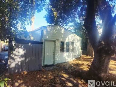 Main picture of 4076 Kuhnle Ave
