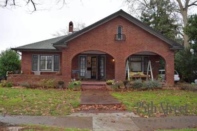 Main picture of 4001 63rd St