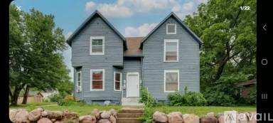 Main picture of 2600 SW Clay St