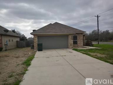 Main picture of 2563 Elkhorn Trl