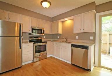 Main picture of 3438 Cranston Dr