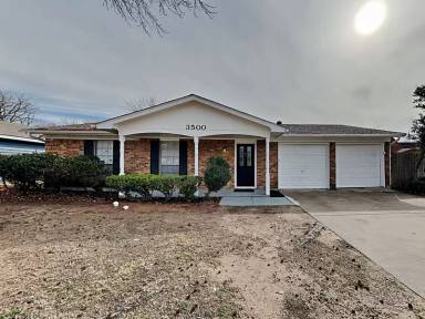 Main picture of 3500 Brambleton Pl