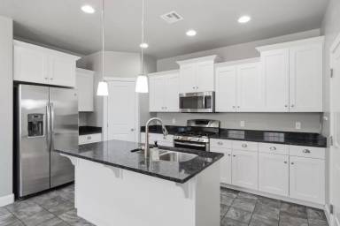 Main picture of 3629 S Atlanta Ln