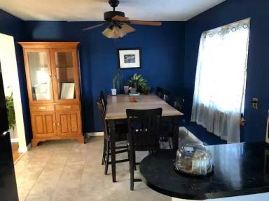 Main picture of 833 W Crestline Ave