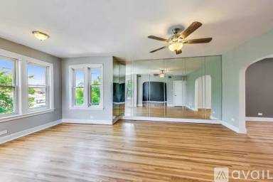 Main picture of 4851 N Central Ave