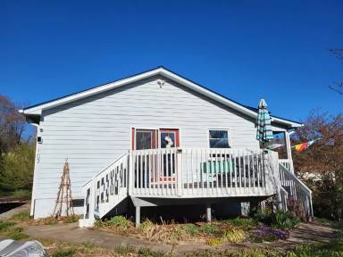 Main picture of 103 Clayton Dr